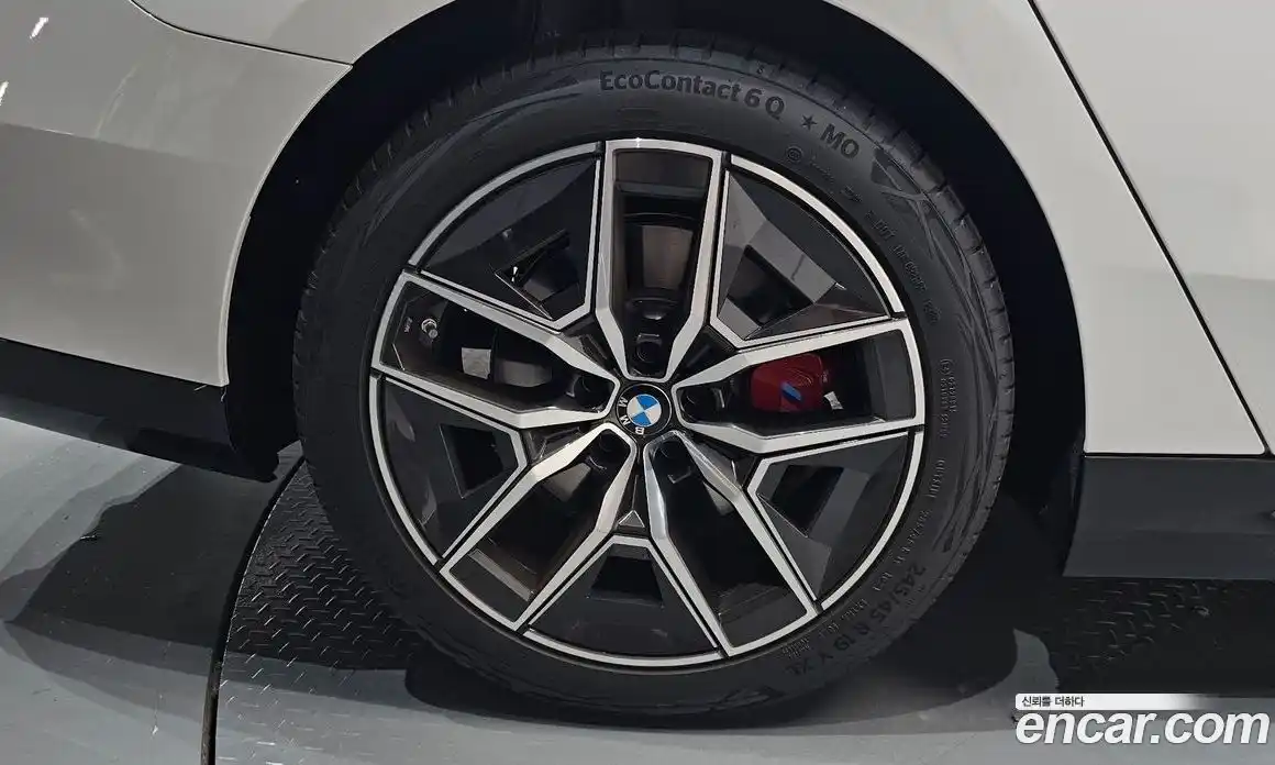 BMW 5-Series 2025 2.0 гидро в Москве, фото 6