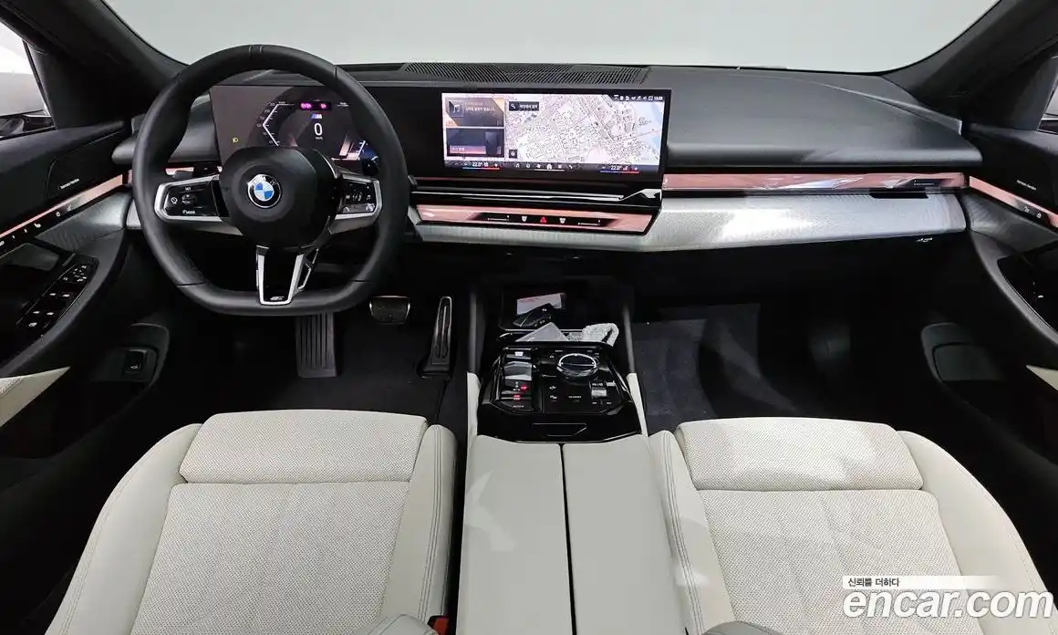 BMW 5-Series 2025 2.0 гидро в Москве, фото 9