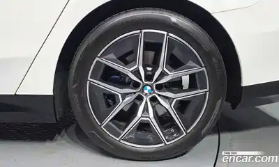 BMW 5-Series 2025 2.0 гидро в Москве № 2129825, миниатюра 7
