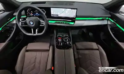 BMW 5-Series 2025 2.0 гидро в Москве № 2129825, миниатюра 10
