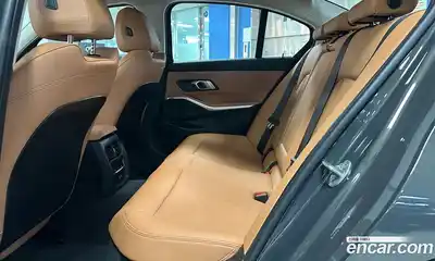 BMW 3-Series 2025 2.0 гидро в Москве № 2129839, миниатюра 11