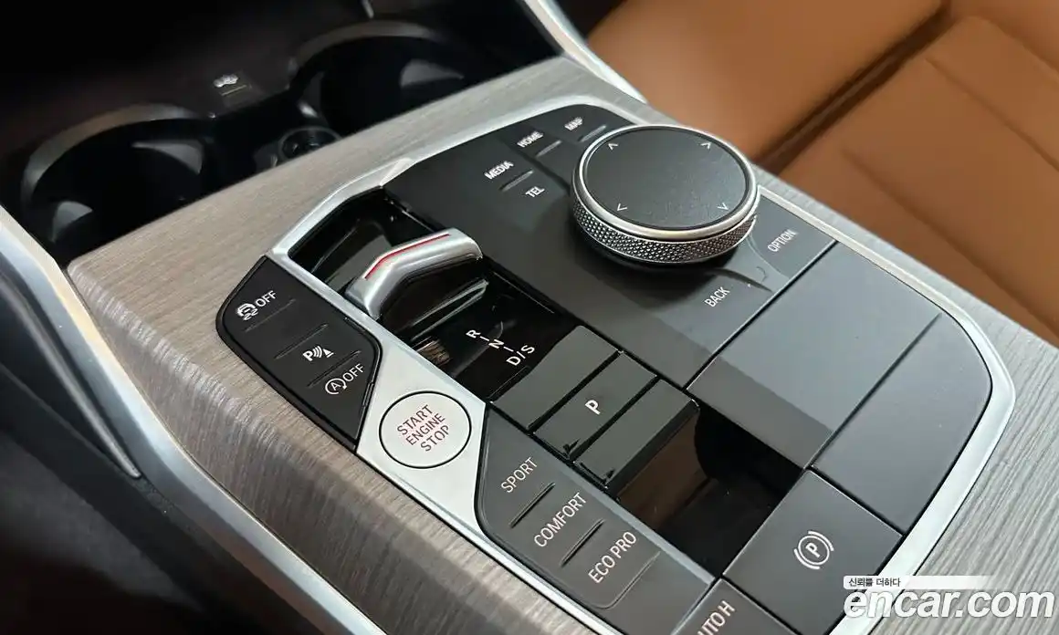 BMW 3-Series 2025 2.0 гидро в Москве № 2129839, фото 9