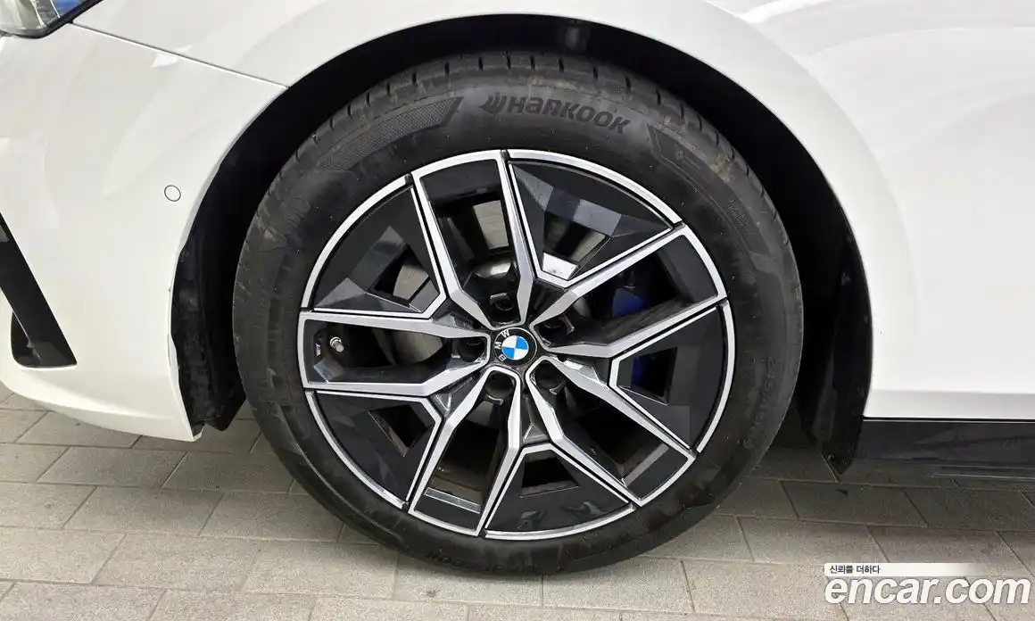 BMW 5-Series 2023 2.0 гидро в Москве, фото 5