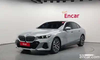 BMW 5-Series, 2025