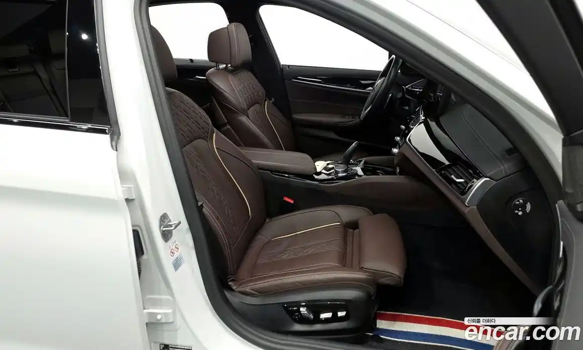 BMW 5-Series 2023 2.0 гидро в Москве, фото 16