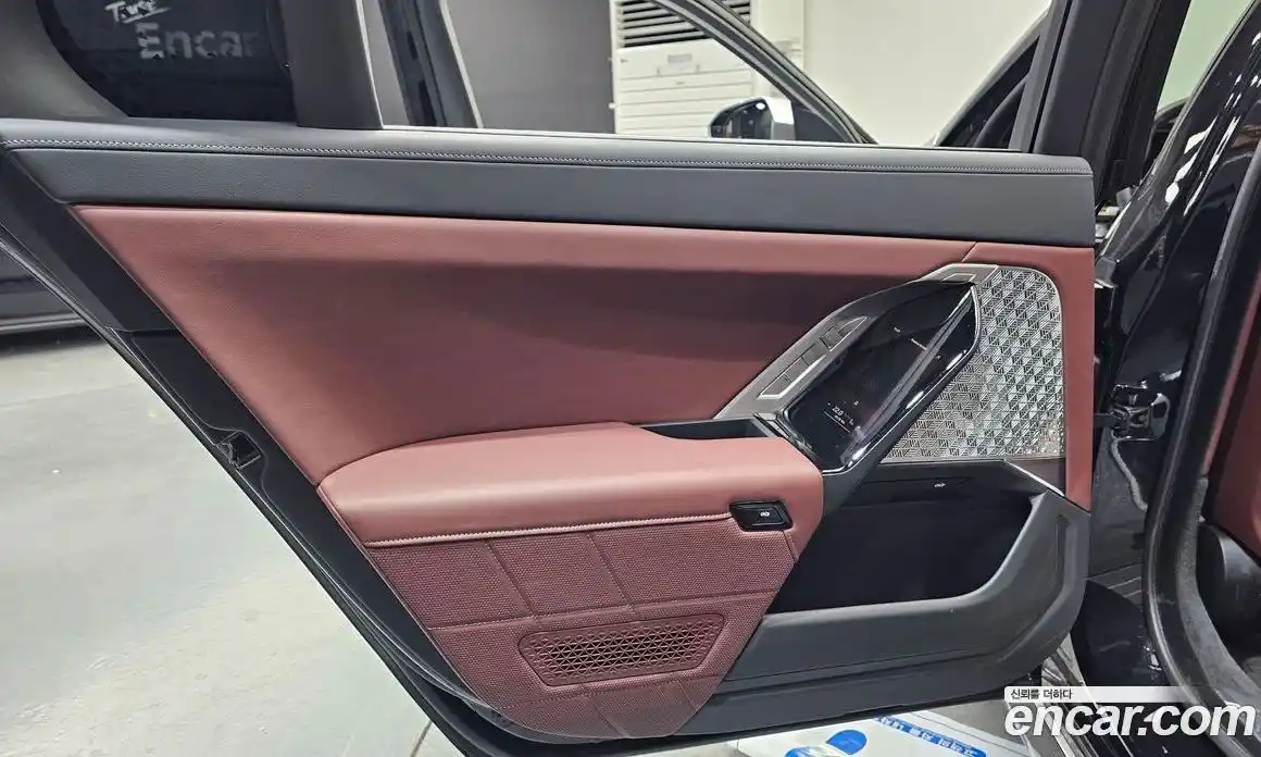 BMW 7-Series 2024 3.0 гидро в Москве, фото 14