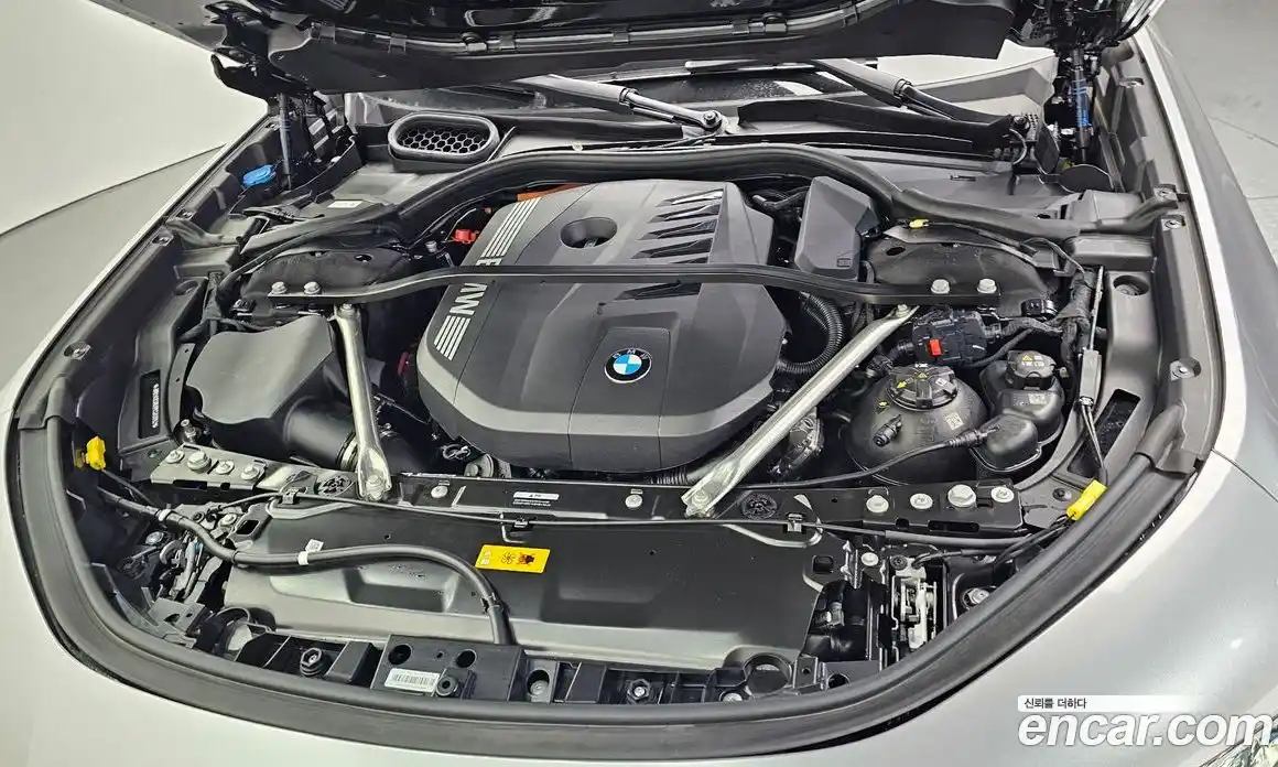 BMW 7-Series 2024 3.0 гидро в Москве, фото 5