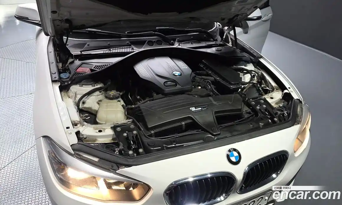 BMW 1-Series 2017 2.0 гидро в Москве, фото 6