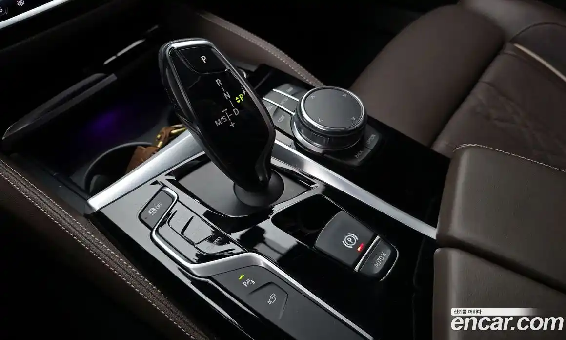 BMW 5-Series 2018 2.0 гидро в Москве, фото 12