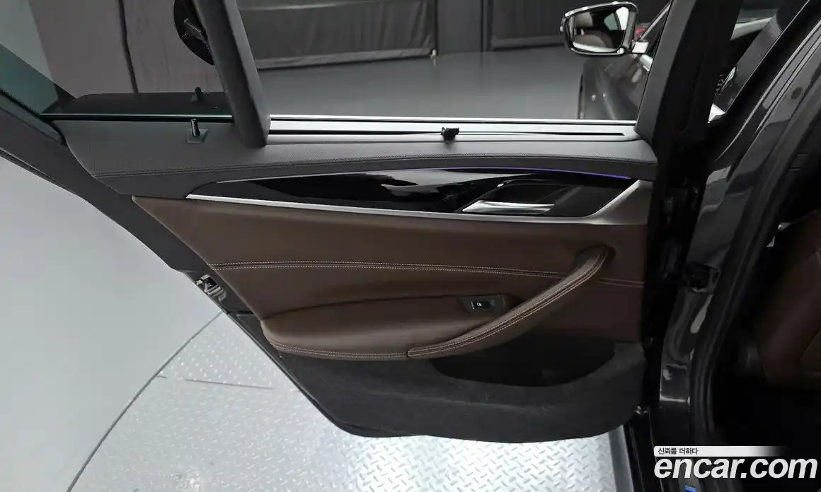 BMW 5-Series 2018 2.0 гидро в Москве, фото 15