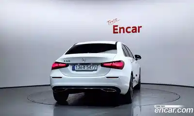 Mercedes-Benz A-Class 2024 2.0 гидро в Москве, миниатюра 4