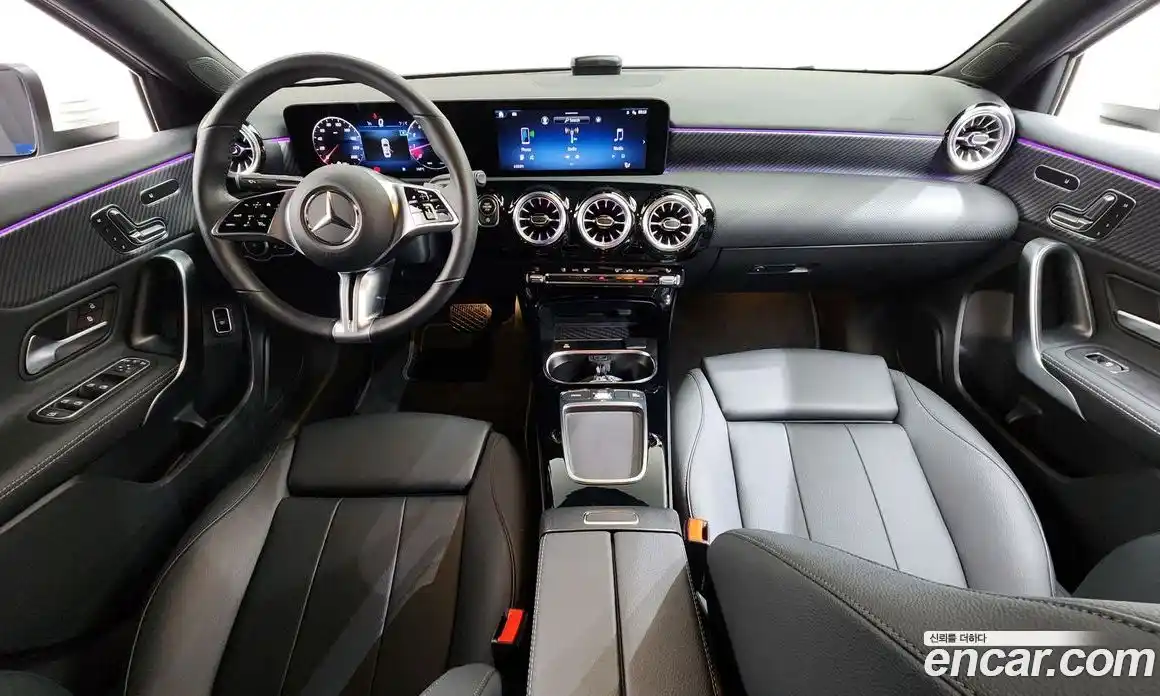 Mercedes-Benz A-Class 2024 2.0 гидро в Москве, фото 10