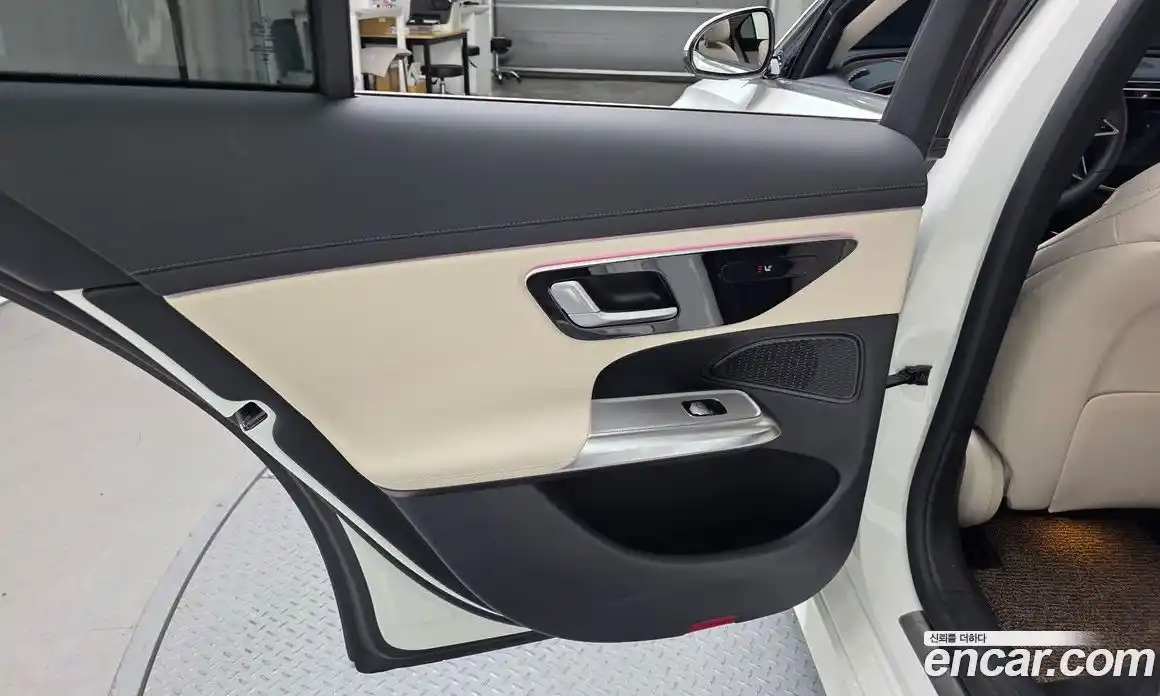 Mercedes-Benz E-Class 2025 2.0 гидро в Москве, фото 15