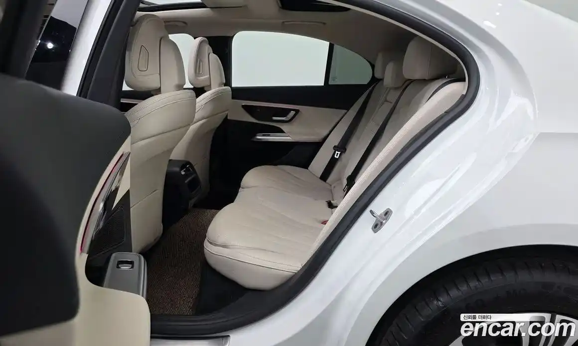 Mercedes-Benz E-Class 2025 2.0 гидро в Москве, фото 18