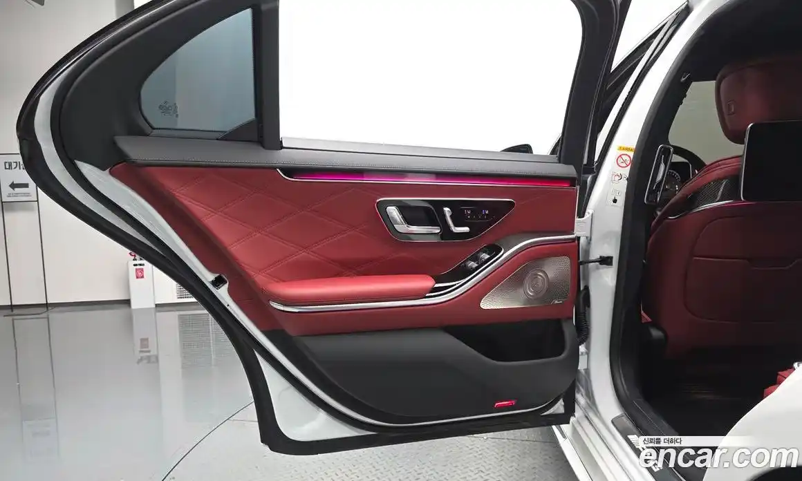 Mercedes-Benz S-Class 2025 4.0 гидро в Москве № 2130844, фото 14
