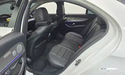 Mercedes-Benz E-Class 2018 2.0 гидро в Москве № 2130849, миниатюра 11