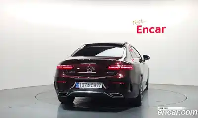 Mercedes-Benz E-Class 2022 2.0 гидро в Москве, миниатюра 4