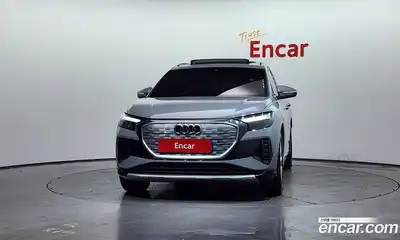 Audi Q4 e-tron 2023 0.2 гидро в Москве № 2130991, миниатюра 3