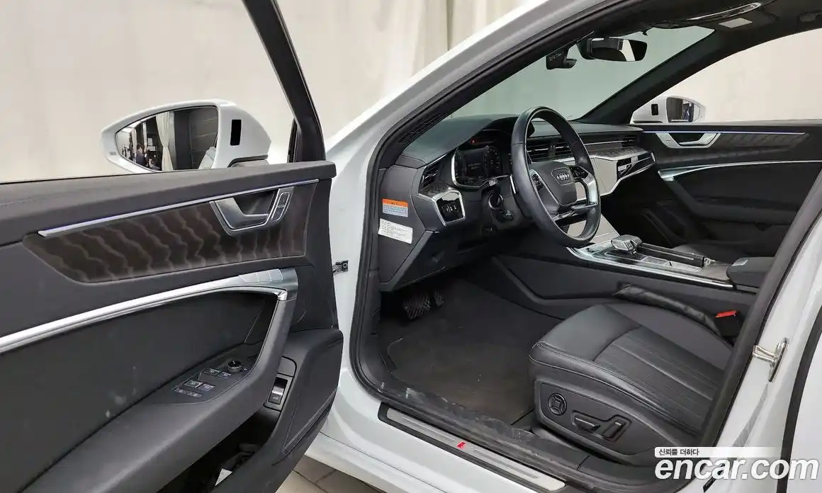Audi A6 2023 2.0 гидро в Москве, фото 12