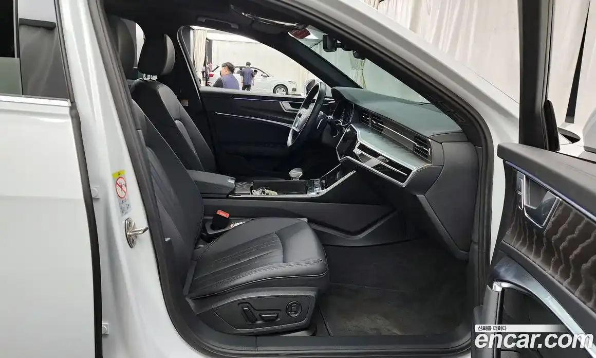 Audi A6 2023 2.0 гидро в Москве, фото 16