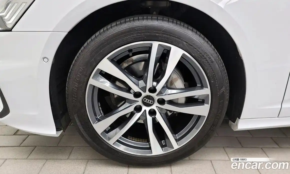 Audi A6 2023 2.0 гидро в Москве, фото 4