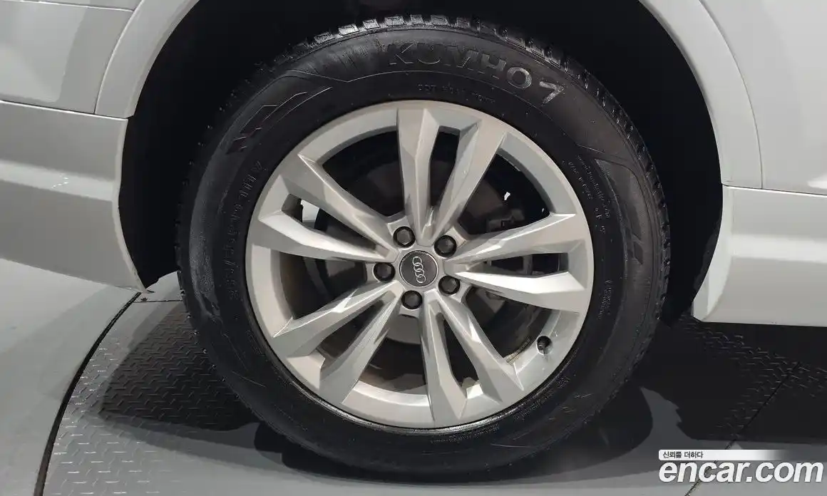 Audi Q7 2019 2.0 гидро в Москве, фото 4