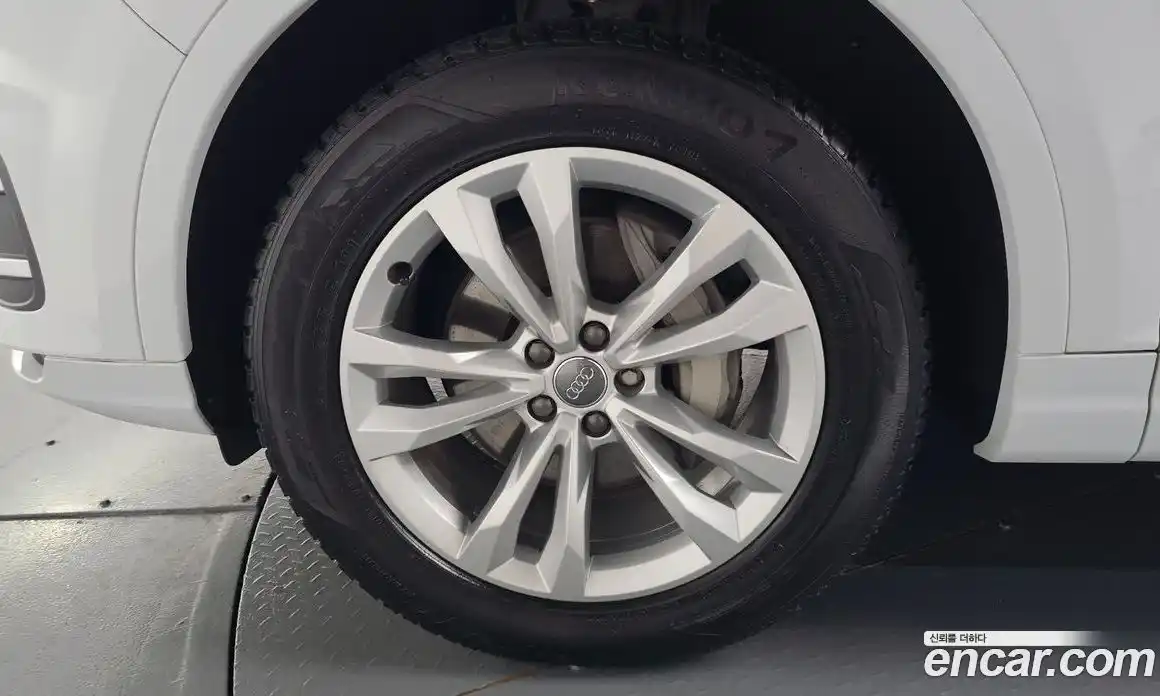 Audi Q7 2019 2.0 гидро в Москве, фото 6