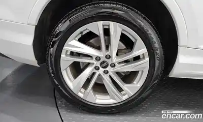 Audi Q7 2021 3.0 гидро в Москве № 2131258, миниатюра 4