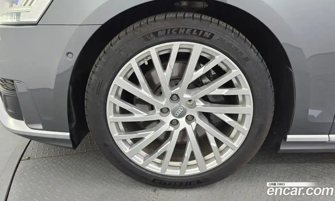 Audi A8 2019 3.0 гидро в Москве, фото 5