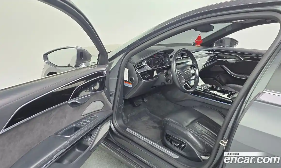 Audi A8 2019 3.0 гидро в Москве, фото 10