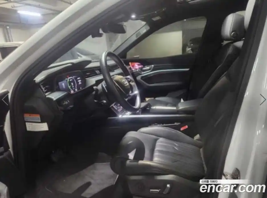 Audi e-tron 2021 0.2 гидро в Москве № 2131418, фото 4