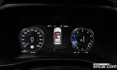 Volvo XC40 2019 2.0 гидро в Москве, миниатюра 11