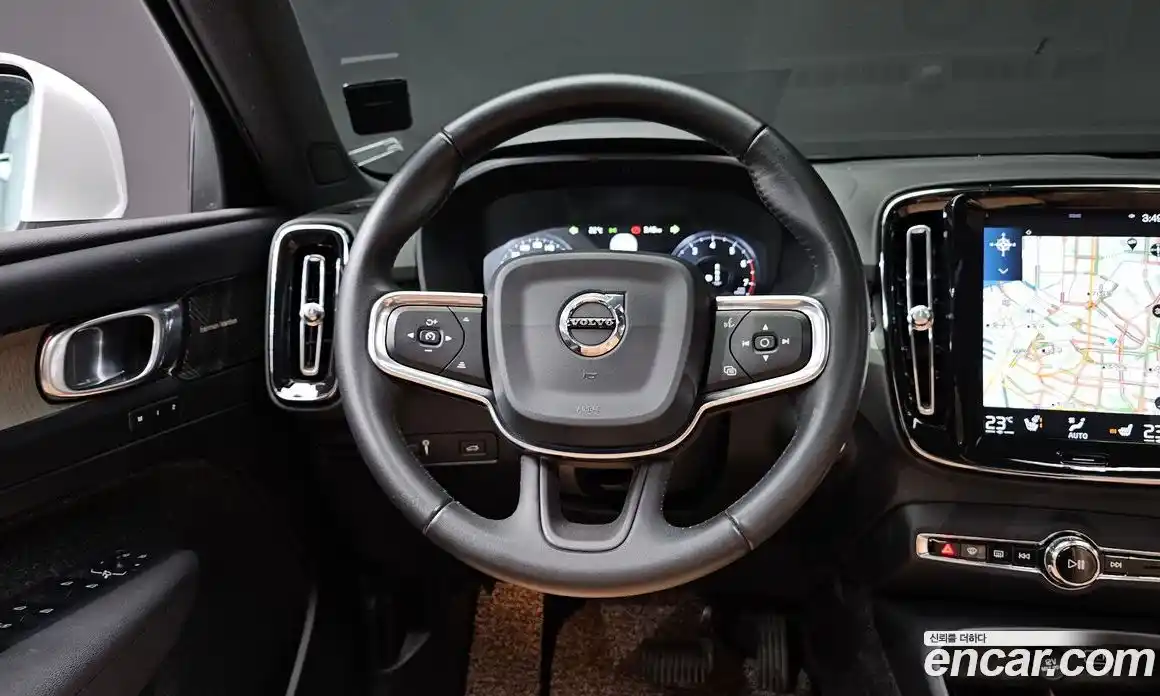 Volvo XC40 2019 2.0 гидро в Москве, фото 18