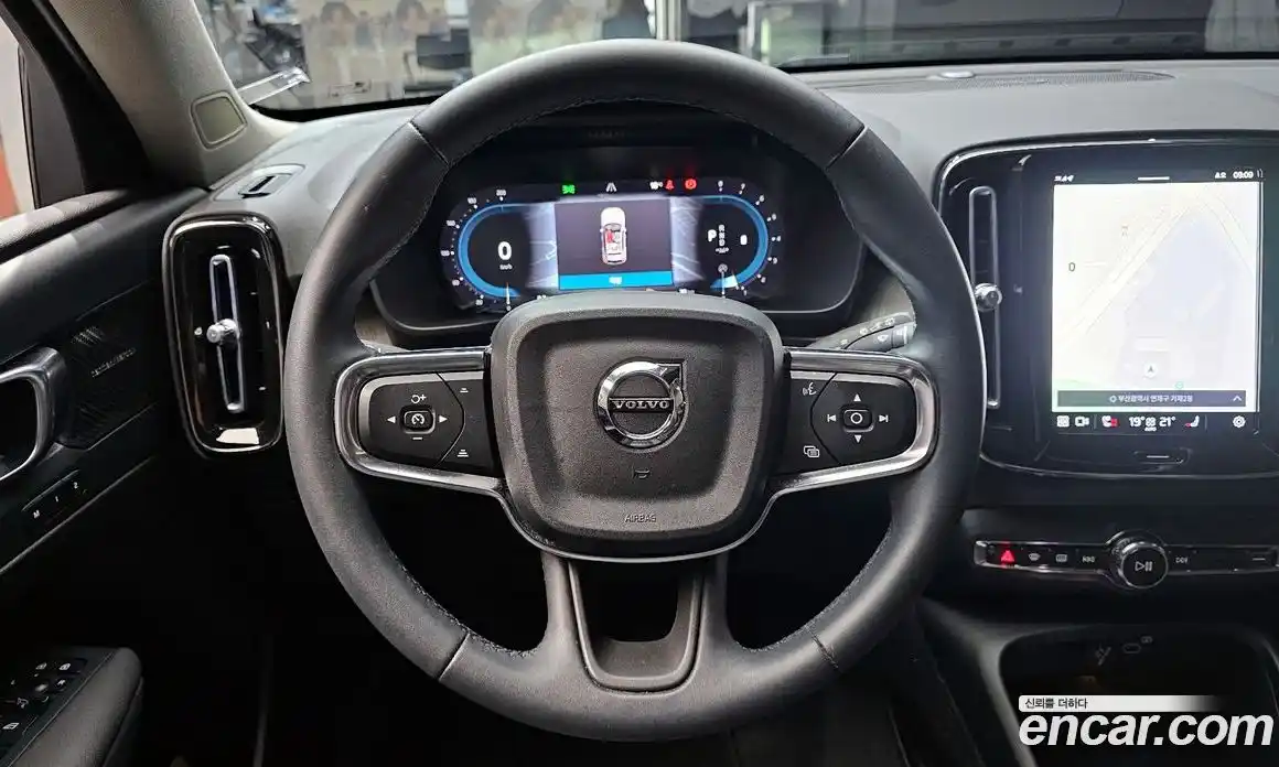 Volvo XC40 2023 2.0 гидро в Москве, фото 18