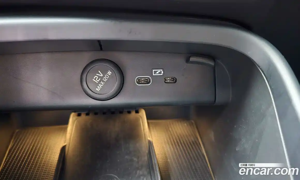 Volvo XC40 2023 2.0 гидро в Москве, фото 29