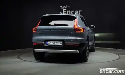 Volvo XC40 2023 2.0 гидро в Москве, миниатюра 4