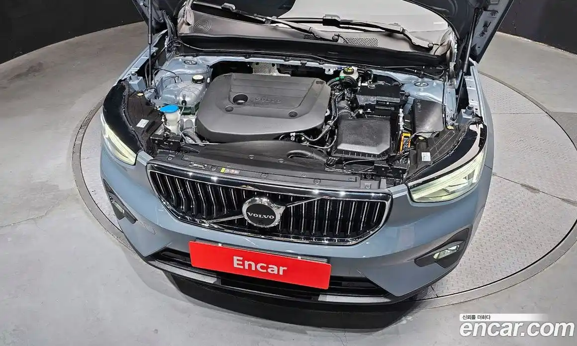 Volvo XC40 2023 2.0 гидро в Москве, фото 6