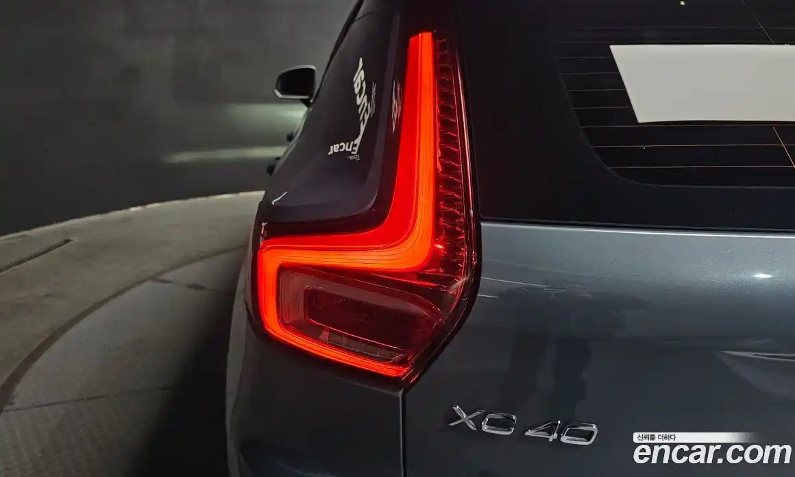 Volvo XC40 2023 2.0 гидро в Москве, фото 9