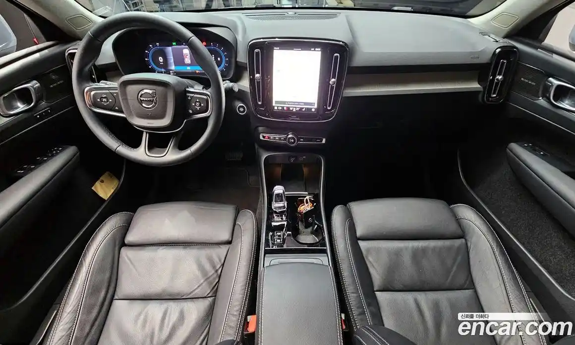 Volvo XC40 2023 2.0 гидро в Москве, фото 10