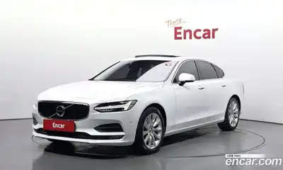 Volvo S90 T5 Momentum