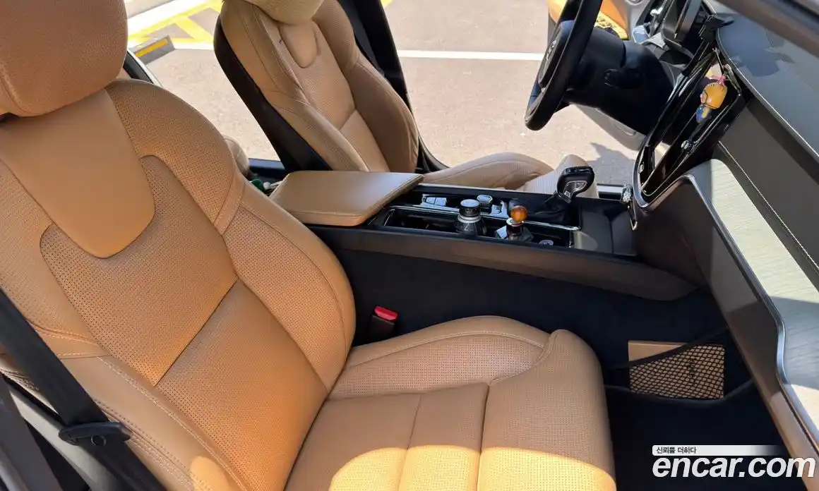 Volvo V60 2019 2.0 гидро в Москве, фото 14