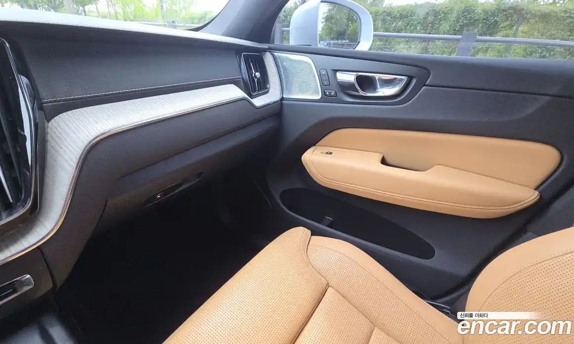 Volvo XC60 2018 2.0 гидро в Москве, фото 14