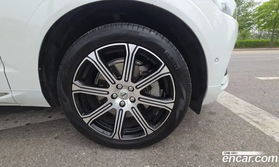 Volvo XC60 2018 2.0 гидро в Москве, фото 5
