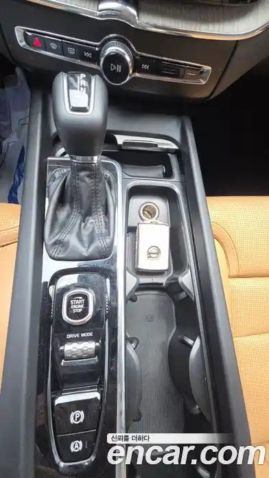 Volvo XC60 2018 2.0 гидро в Москве, миниатюра 9