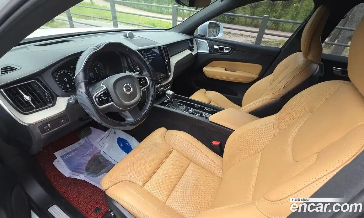 Volvo XC60 2018 2.0 гидро в Москве, фото 10