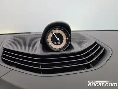 Porsche Taycan 2025 0.1 гидро в Москве, миниатюра 11