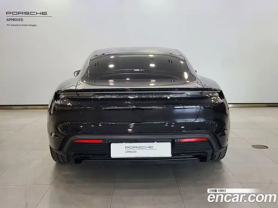 Porsche Taycan 2025 0.1 гидро в Москве, фото 4