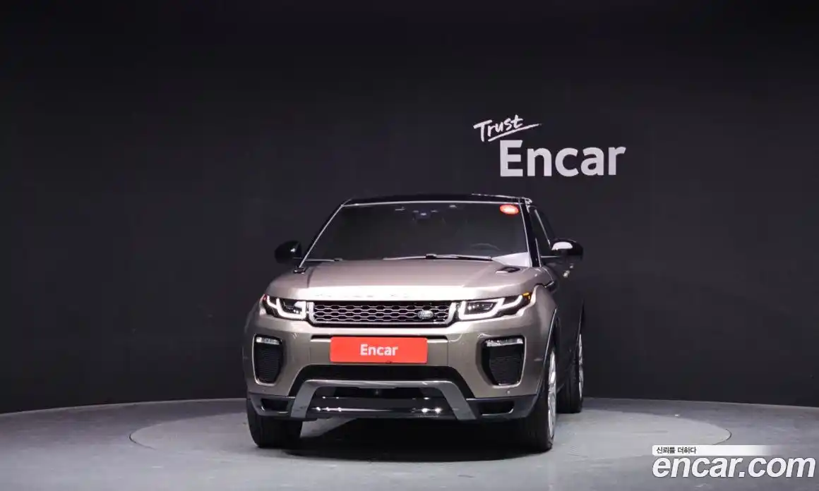 Land Rover Range-Rover Evoque 2016 2.0 гидро в Москве, фото 3