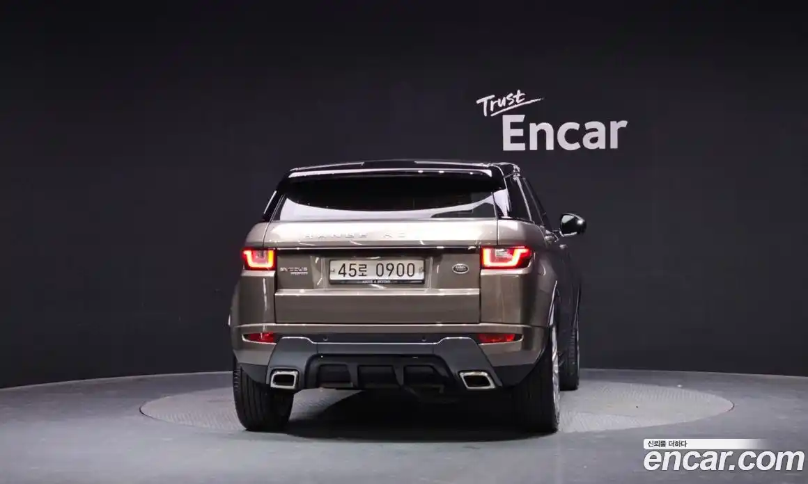 Land Rover Range-Rover Evoque 2016 2.0 гидро в Москве, фото 4