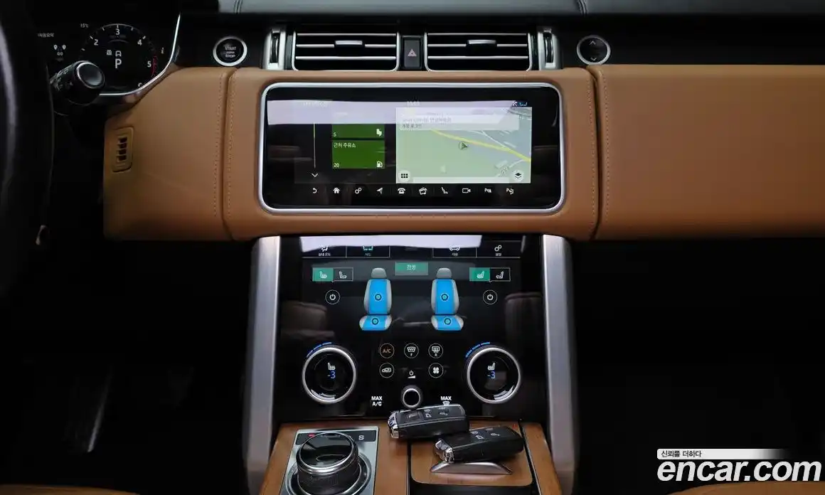 Land Rover Range-Rover 2019 4.4 гидро в Москве, фото 20